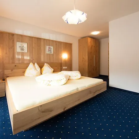 Gaestehaus Stefan Klotz 아파트 *